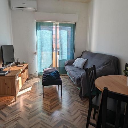 Apartamento Jacobo Villar Valladolid Bagian luar foto