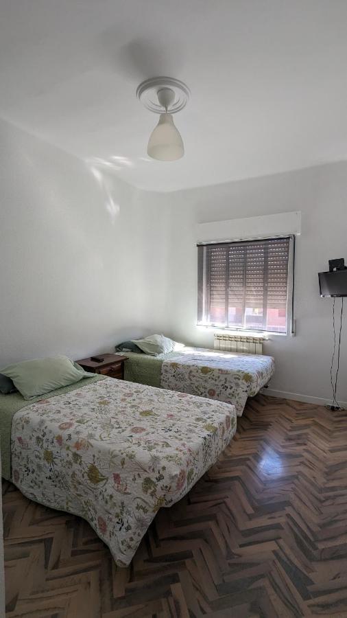 Apartamento Jacobo Villar Valladolid Bagian luar foto