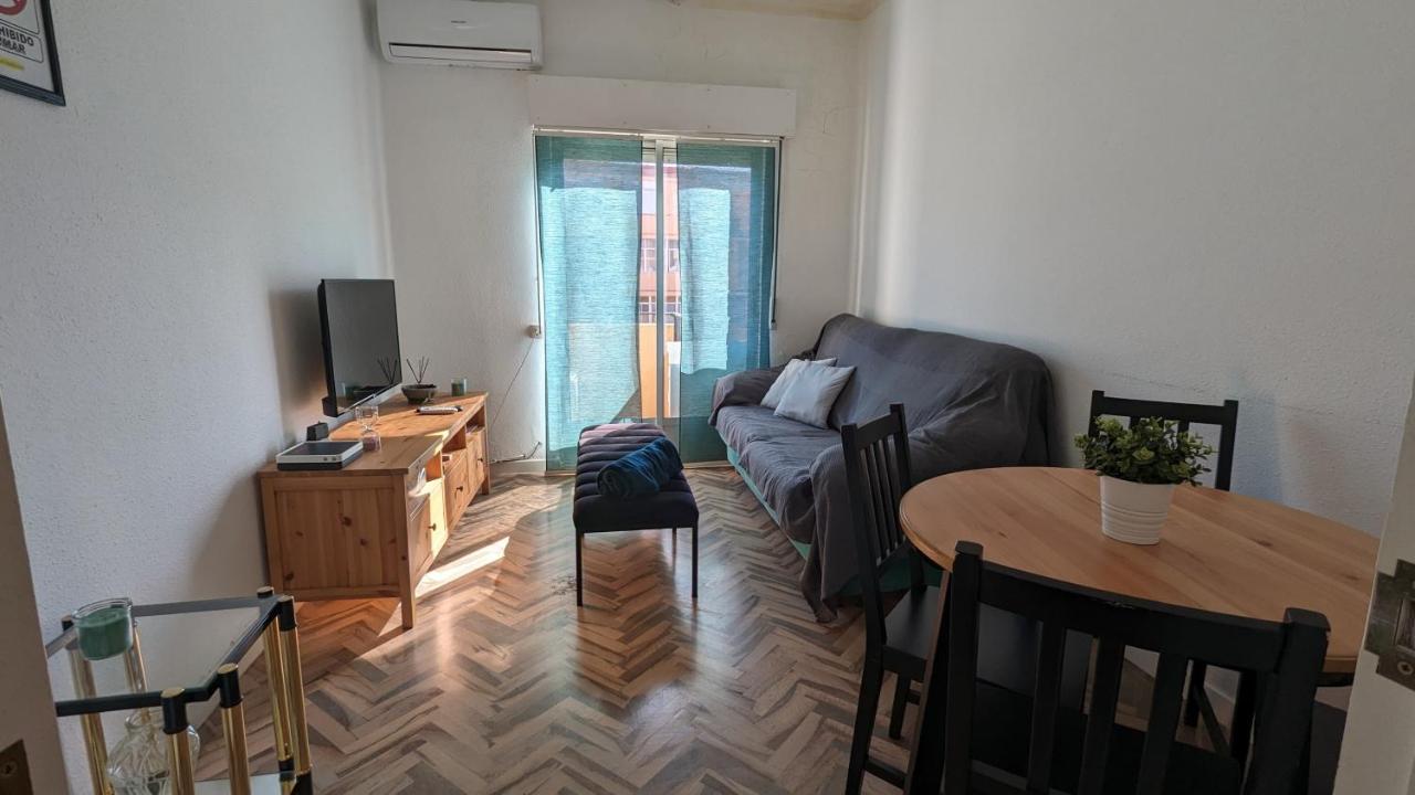 Apartamento Jacobo Villar Valladolid Bagian luar foto